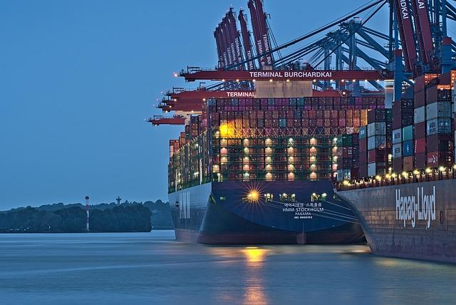 Azerbaijan-UK Trade Plummets More Than Fivefold in Early 2026