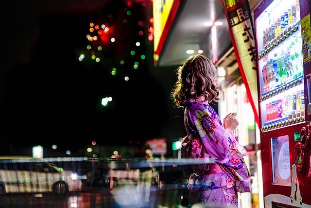 Japan without the filter: The blogger who says the hype went too far – Ynetnews