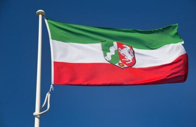 What symbol would Georgians put on a redesigned state flag? – Savannah Morning News