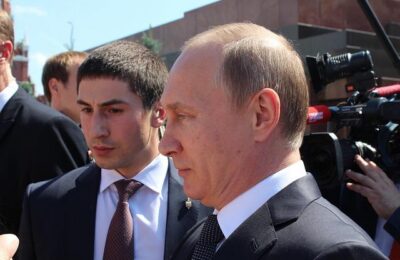 Pashinyan Appeals to Putin for Support in Resolving Challenges Impacting Armenian Imports